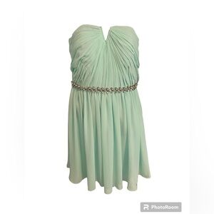 🆕Minuet Strapless Mini Dress M